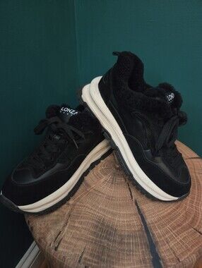 Lonza Dant Black & Cream Winter Sneakers in Women's Size 7.5 (38)